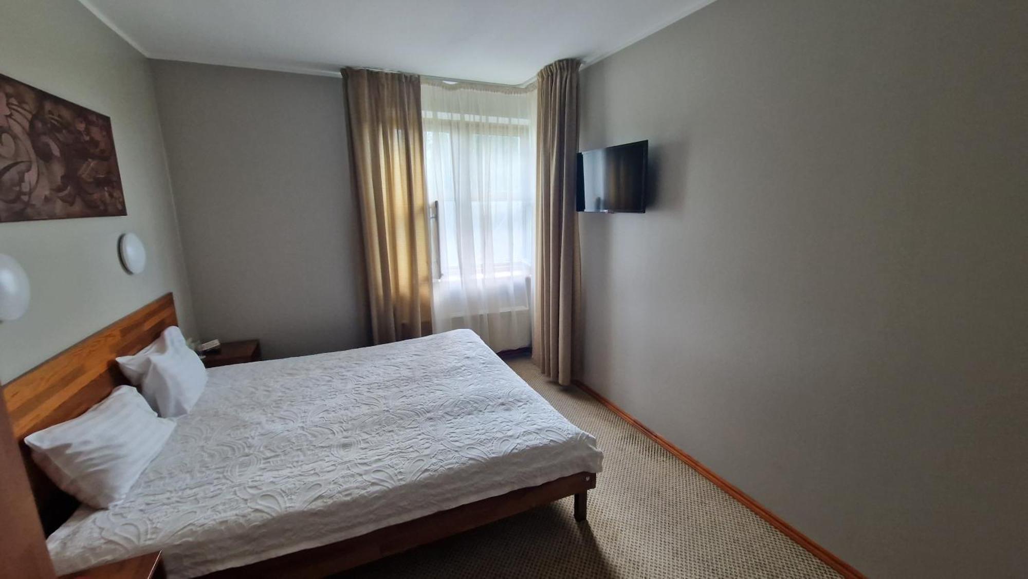 Viesnica Atputa Hotel Cesis Bagian luar foto